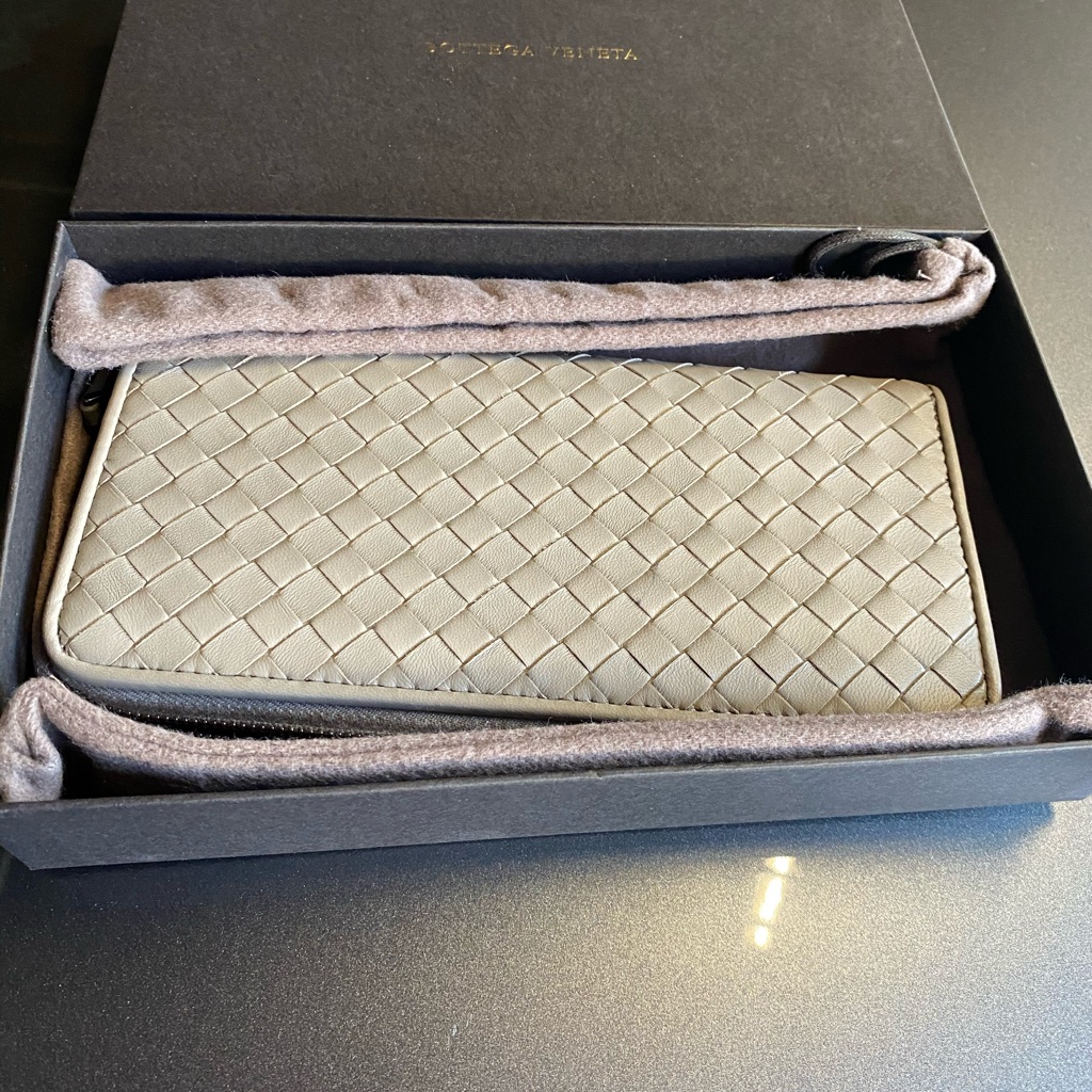 Bottega Veneta